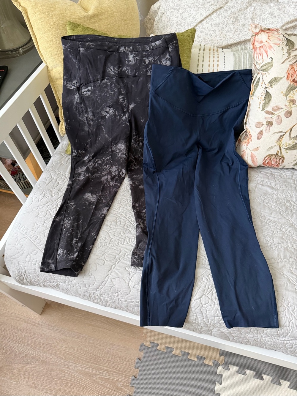 Lululemon Women's High-Waist Cropped Leggings - Navy & Black Marble